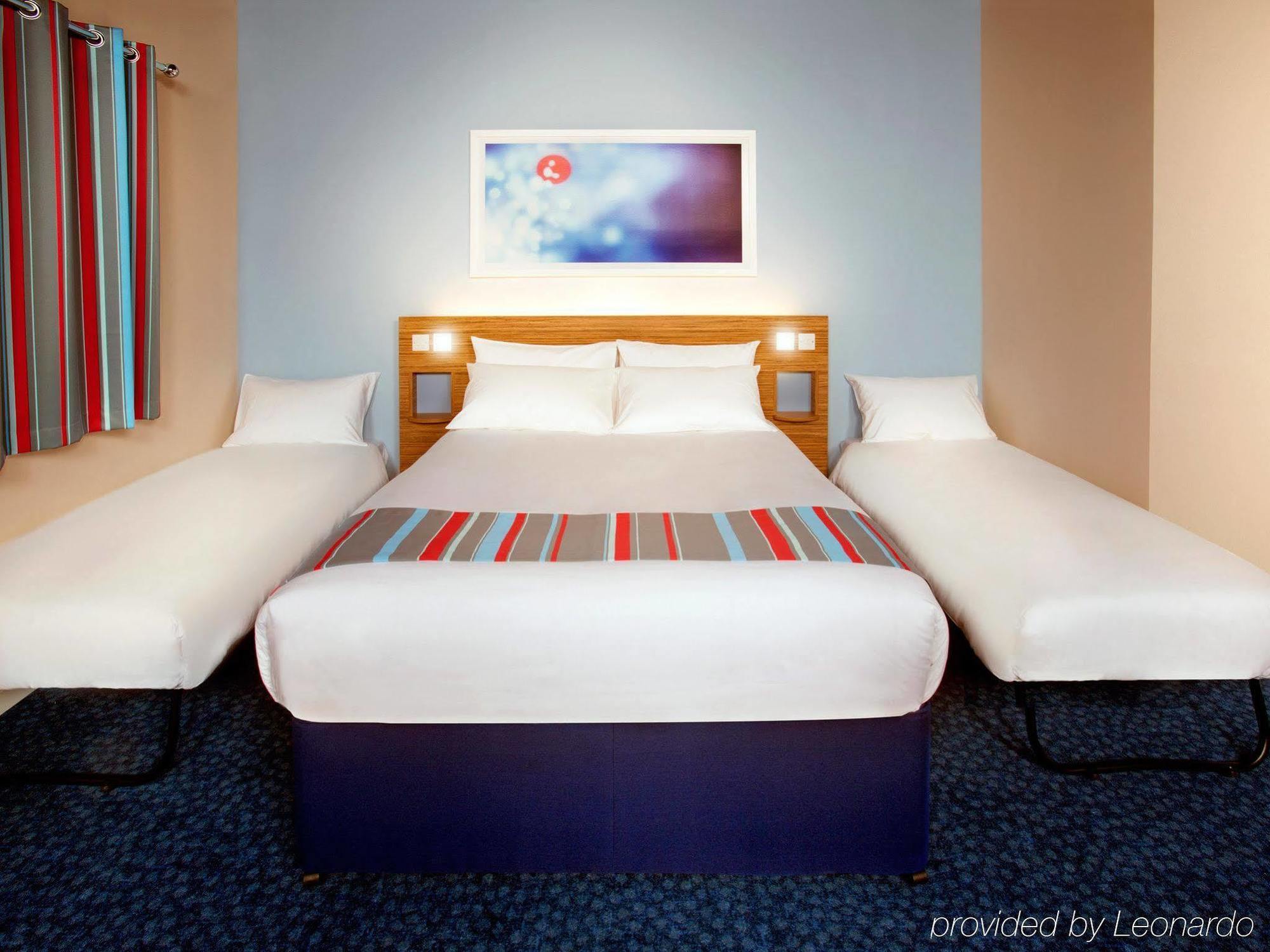 Travelodge London Greenwich Exterior photo